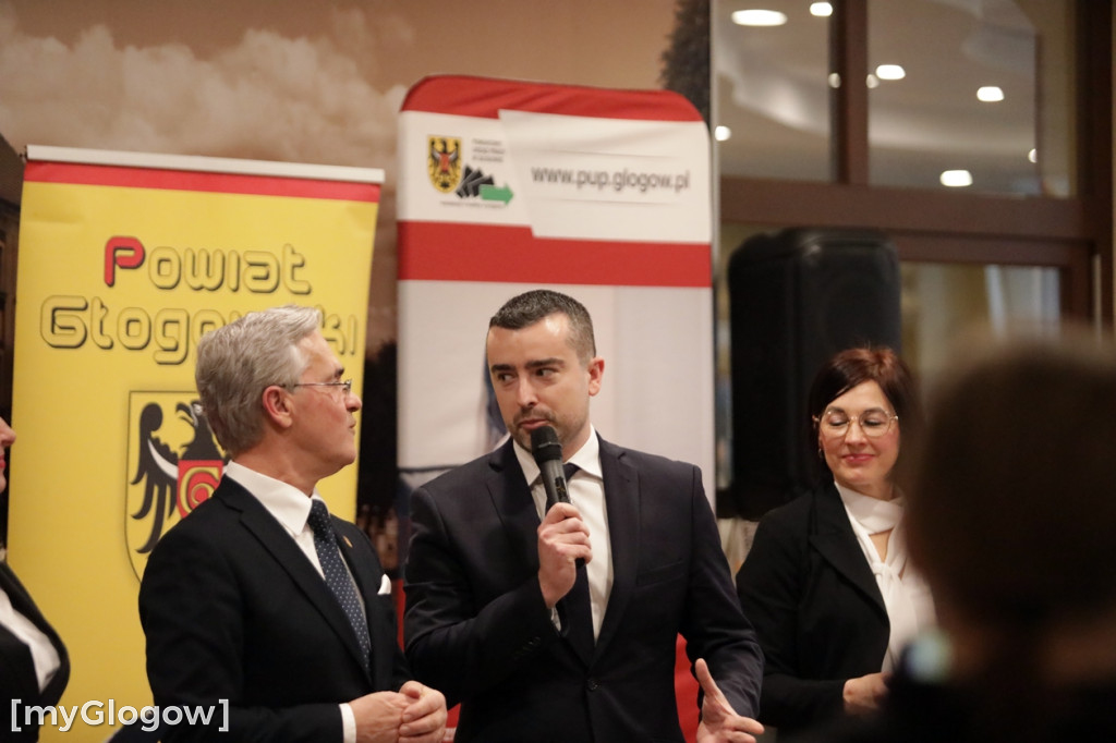 Złote Herby Powiatu Głogowskiego