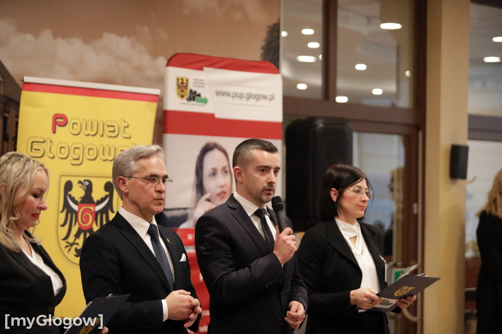 Złote Herby Powiatu Głogowskiego