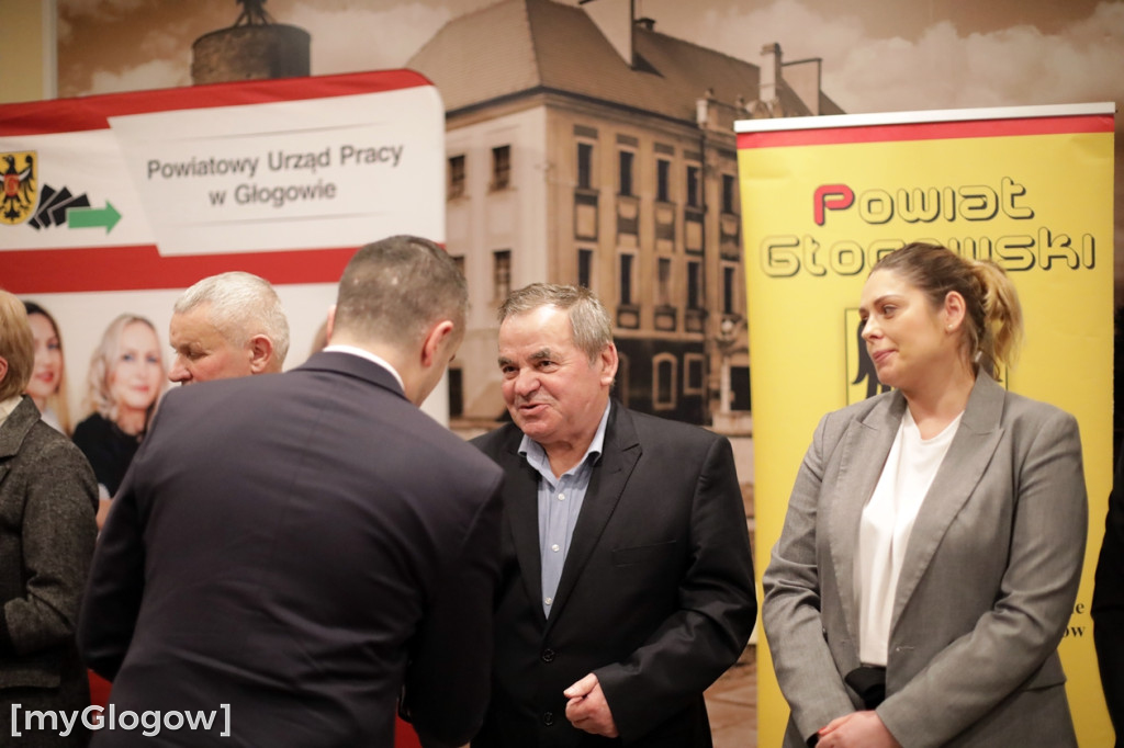 Złote Herby Powiatu Głogowskiego