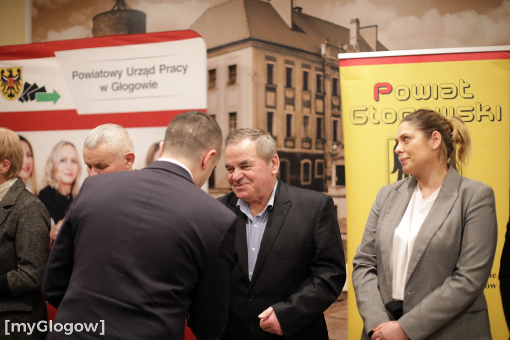 Złote Herby Powiatu Głogowskiego