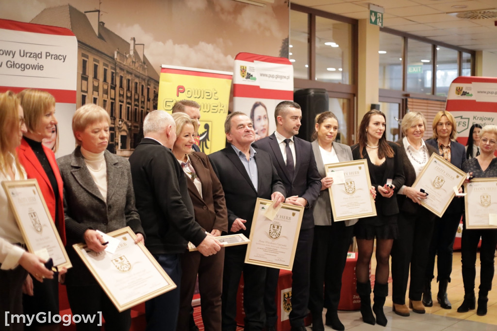 Złote Herby Powiatu Głogowskiego