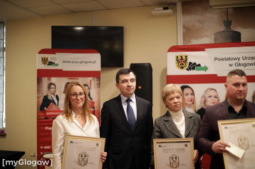 Złote Herby Powiatu Głogowskiego