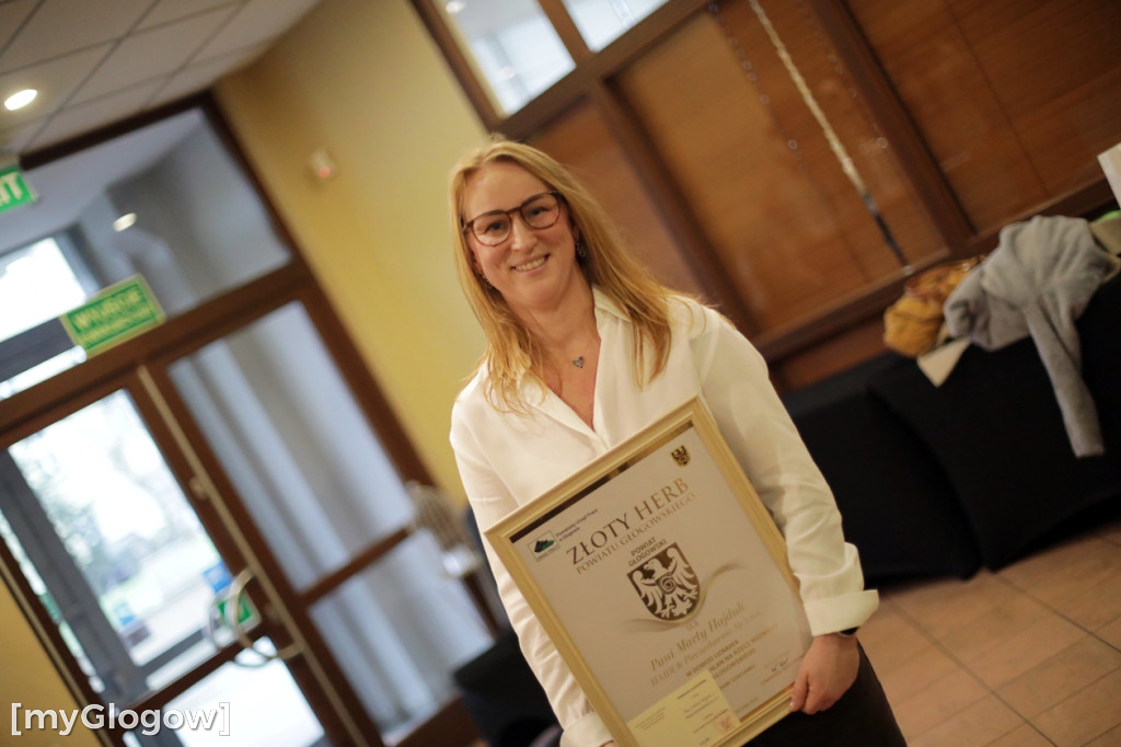 Złote Herby Powiatu Głogowskiego