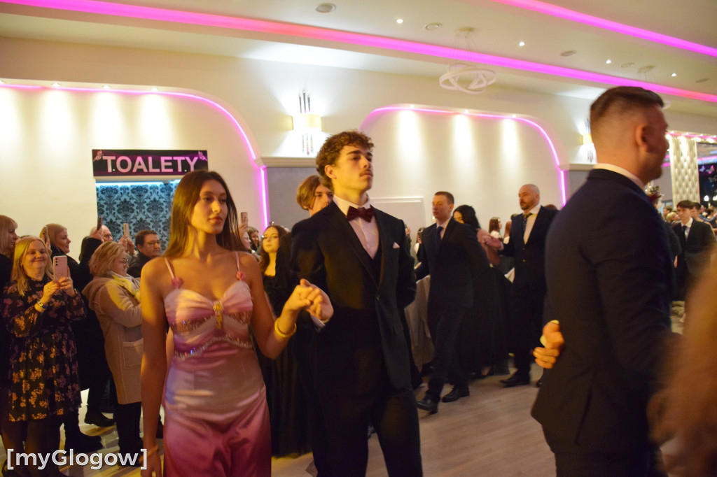 Studniówka głogowskiego ekonomika