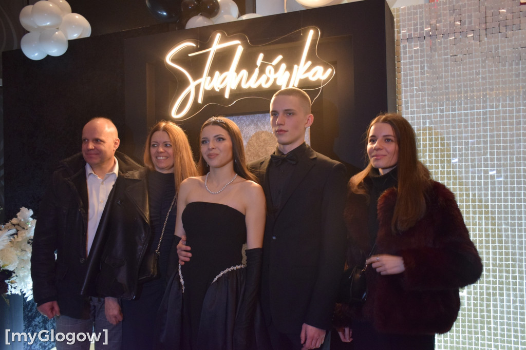 Studniówka głogowskiego ekonomika