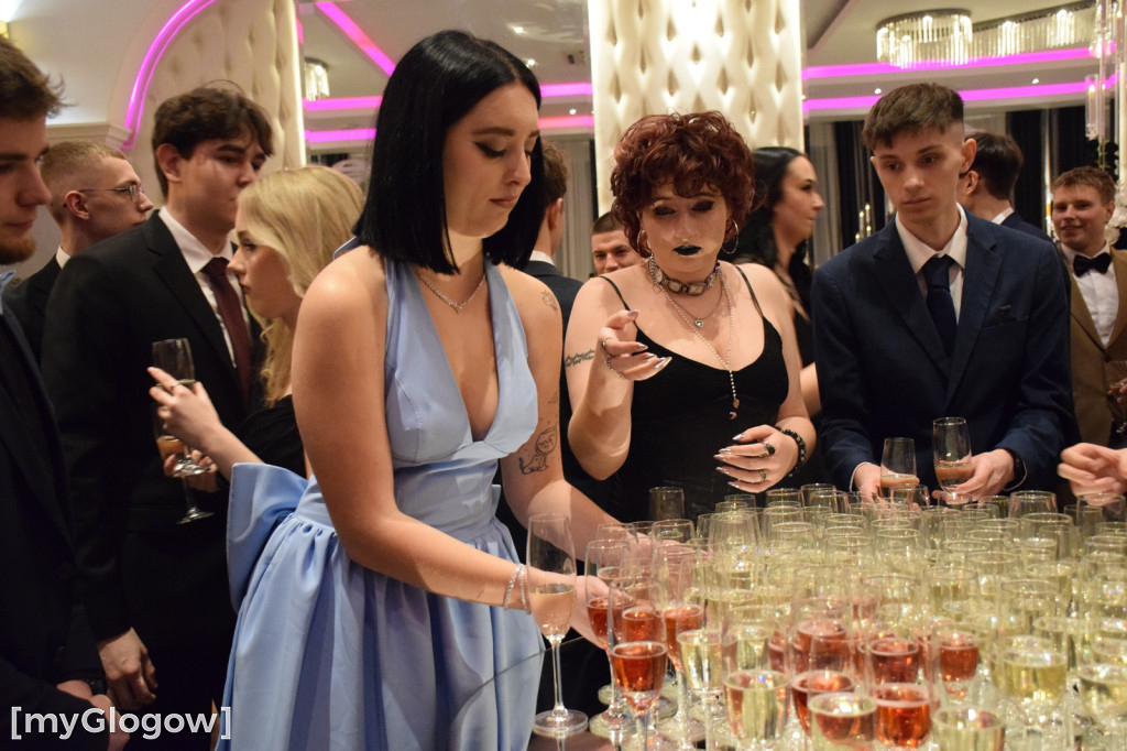 Studniówka głogowskiego ekonomika