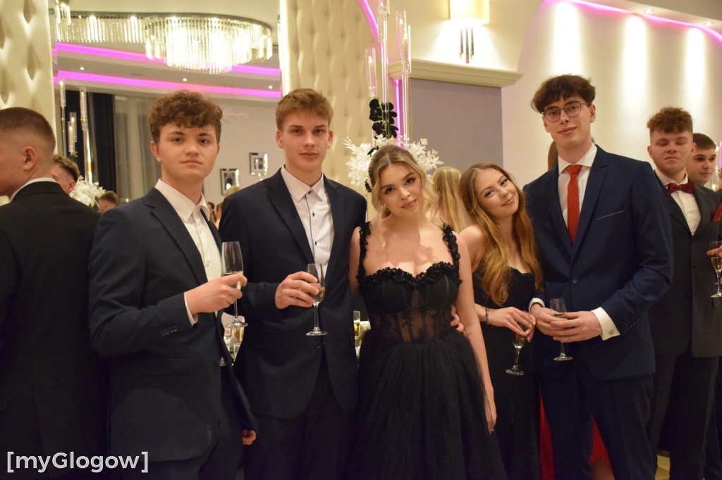 Studniówka głogowskiego ekonomika