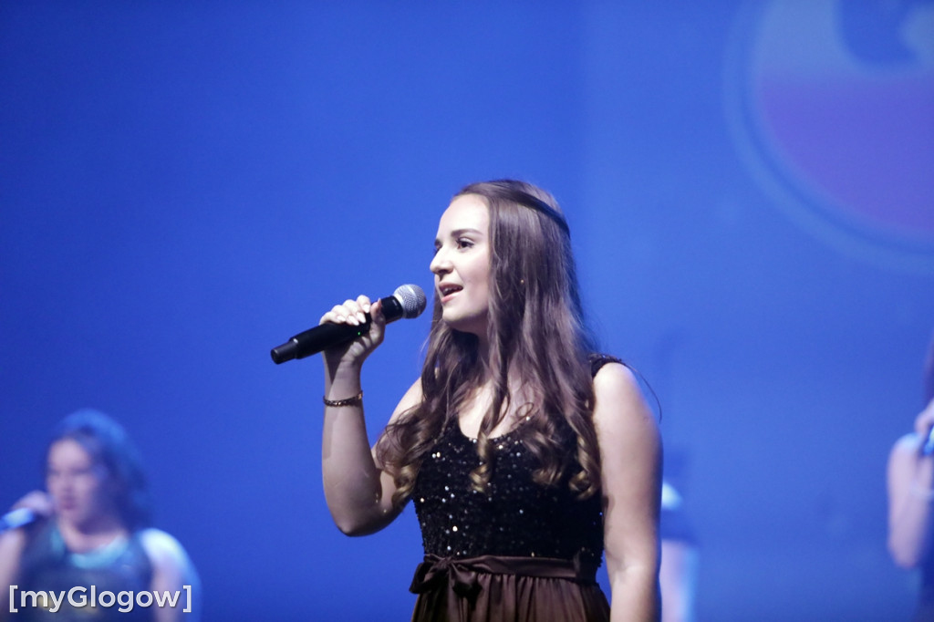 Piękny świąteczny koncert Rewii