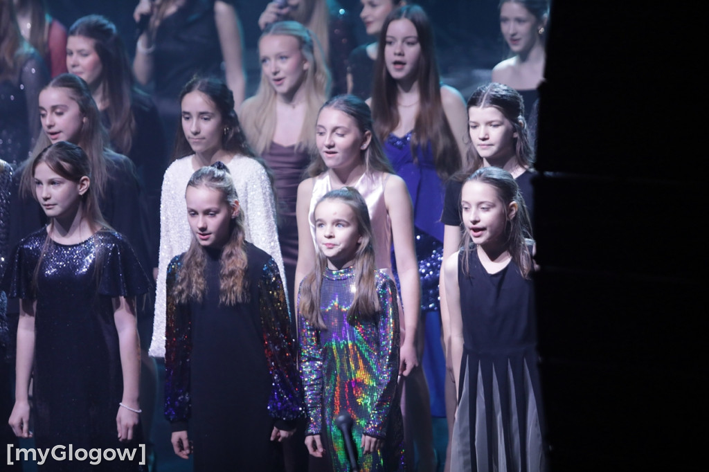 Piękny świąteczny koncert Rewii