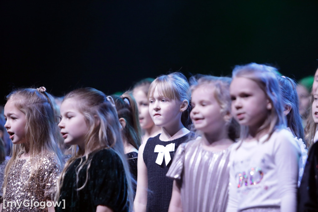 Piękny świąteczny koncert Rewii