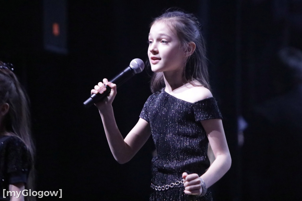 Piękny świąteczny koncert Rewii