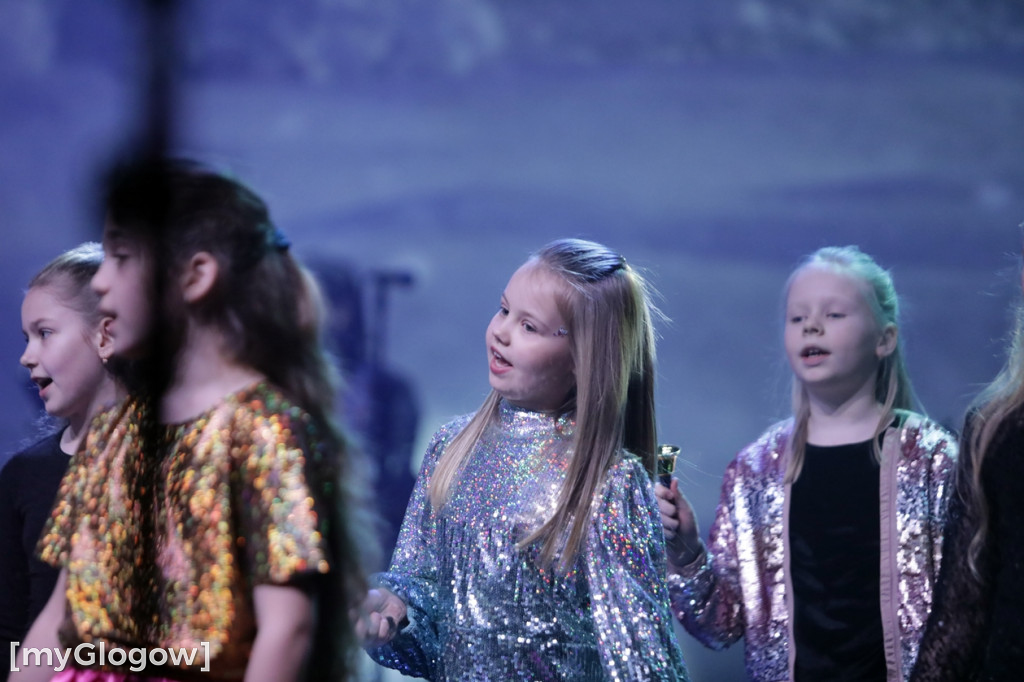 Piękny świąteczny koncert Rewii