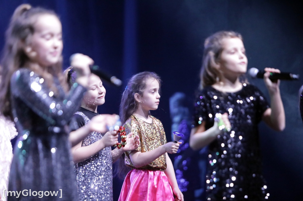 Piękny świąteczny koncert Rewii