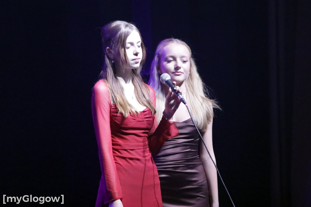 Piękny świąteczny koncert Rewii