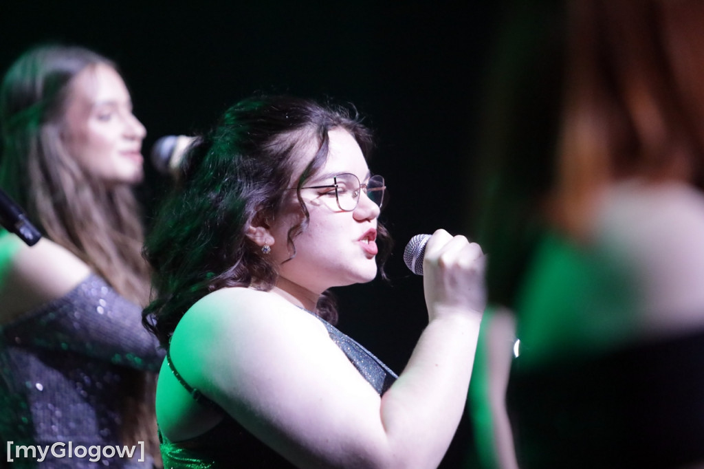 Piękny świąteczny koncert Rewii