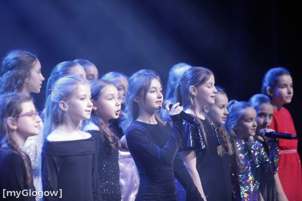 Piękny świąteczny koncert Rewii