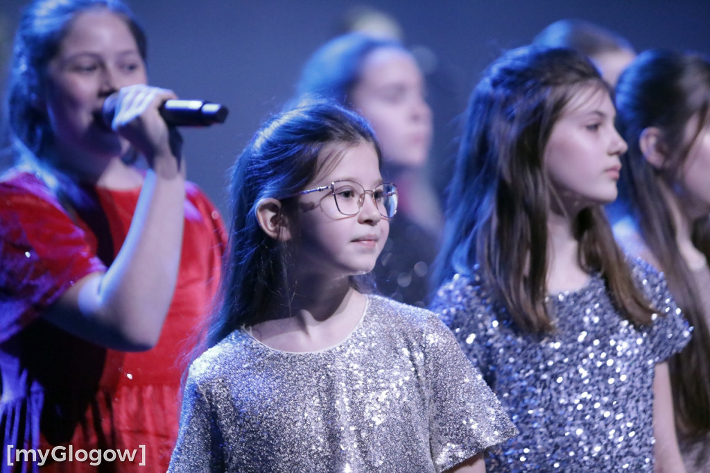 Piękny świąteczny koncert Rewii