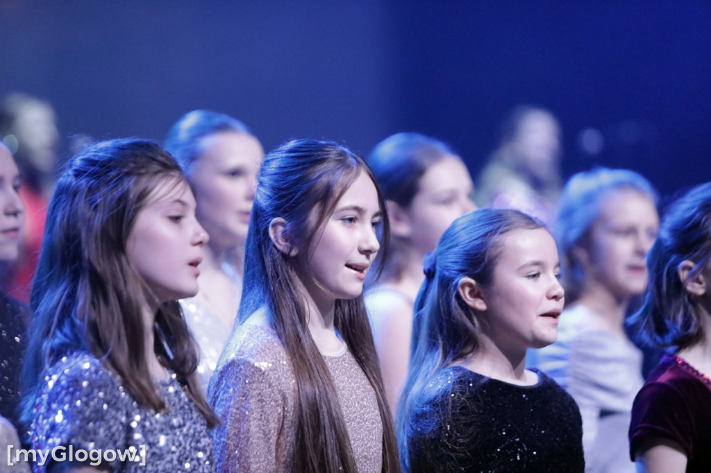 Piękny świąteczny koncert Rewii