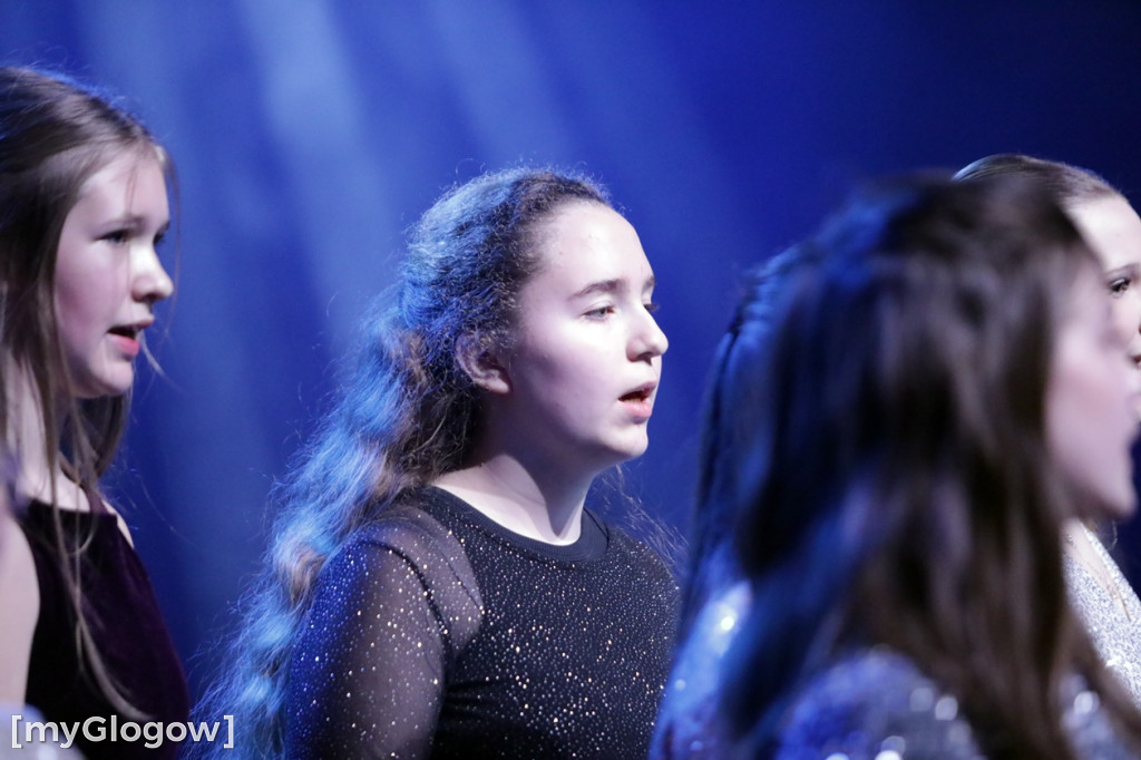 Piękny świąteczny koncert Rewii