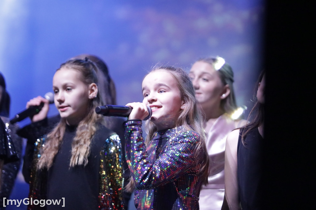 Piękny świąteczny koncert Rewii