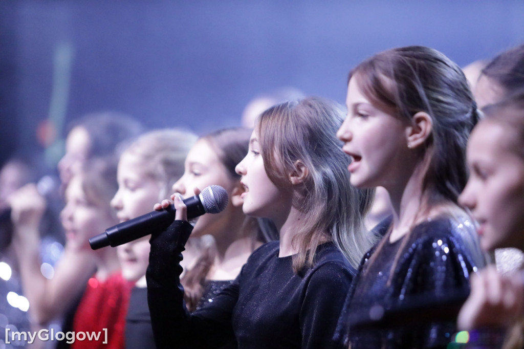 Piękny świąteczny koncert Rewii