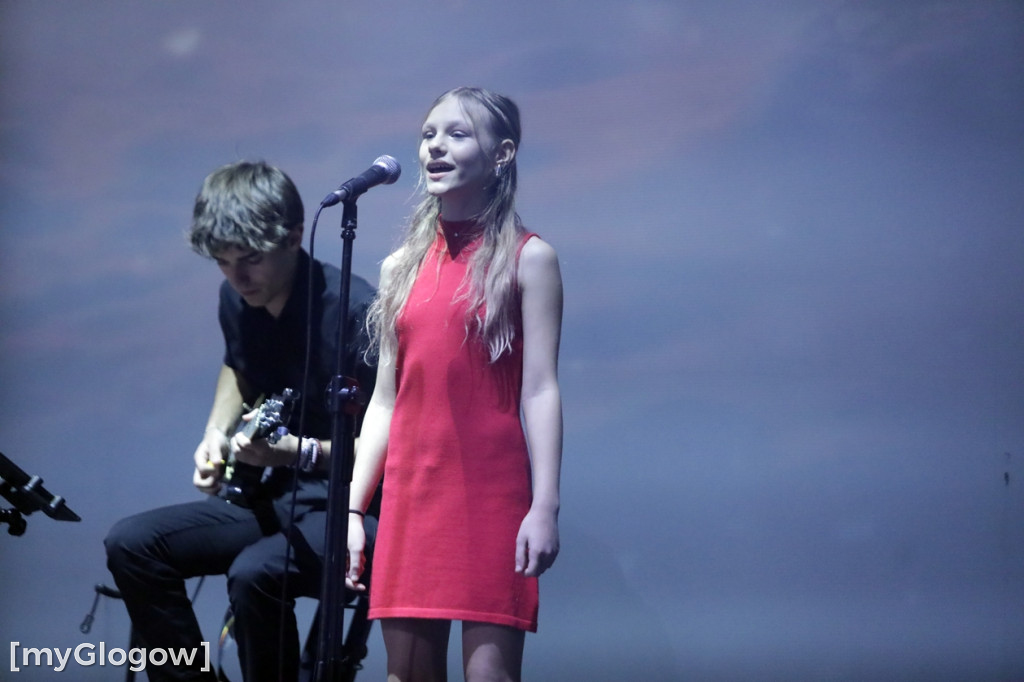 Piękny świąteczny koncert Rewii