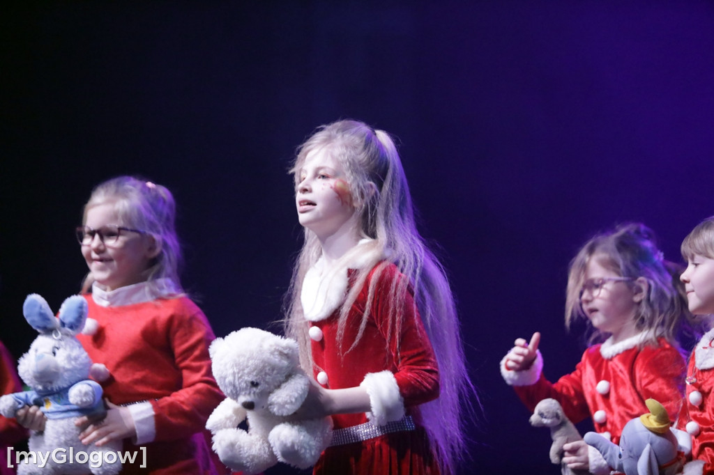 Piękny świąteczny koncert Rewii