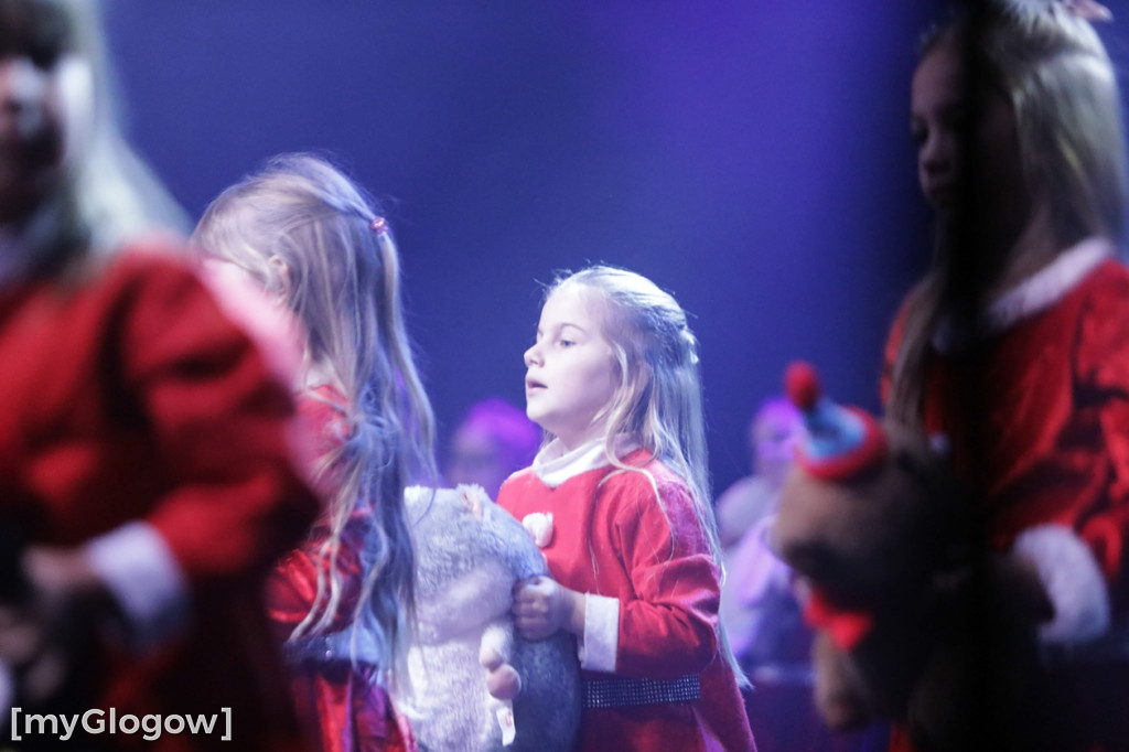 Piękny świąteczny koncert Rewii