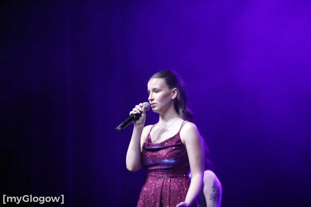 Piękny świąteczny koncert Rewii