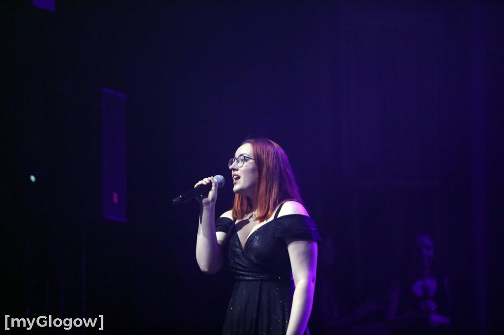 Piękny świąteczny koncert Rewii