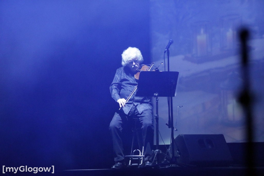 Piękny świąteczny koncert Rewii