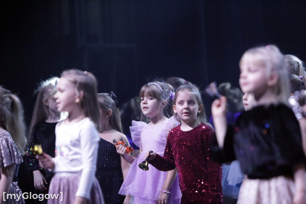 Piękny świąteczny koncert Rewii