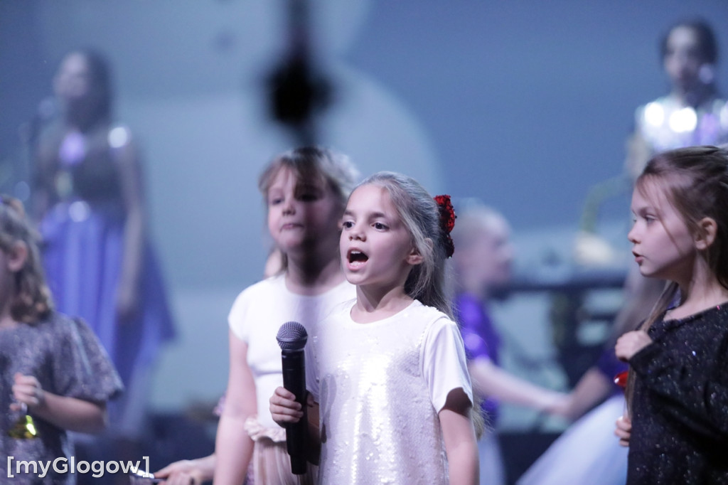 Piękny świąteczny koncert Rewii