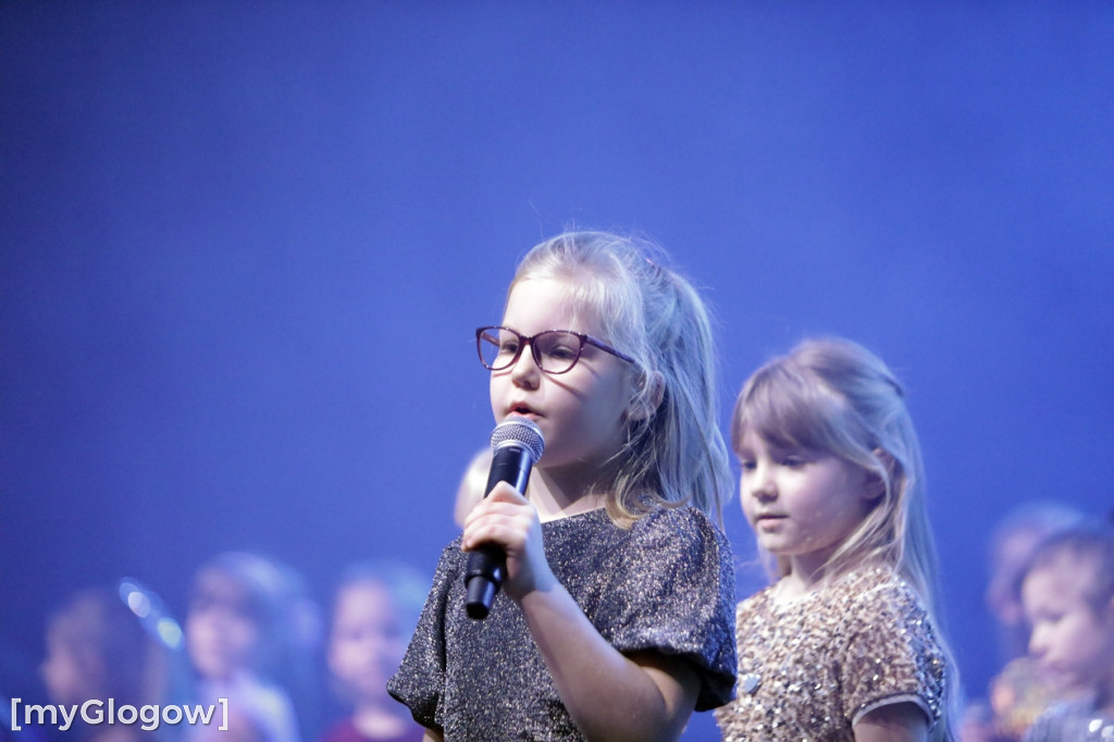 Piękny świąteczny koncert Rewii