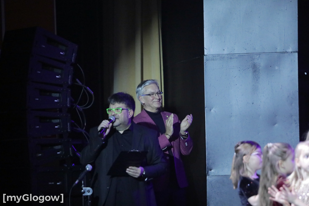 Piękny świąteczny koncert Rewii