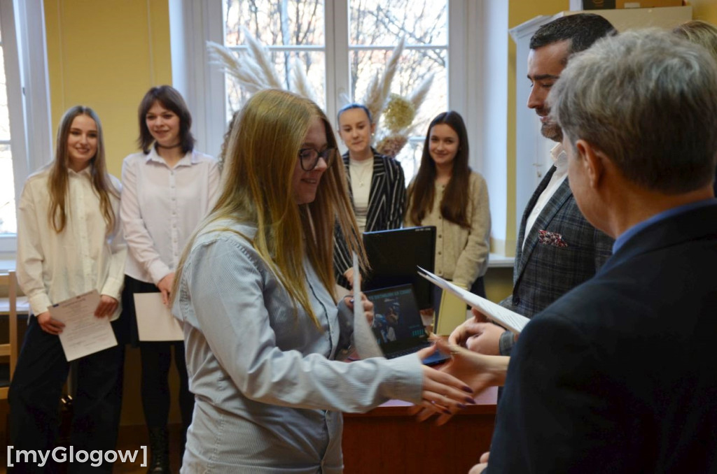 Podsumowanie projektu uczniów Ekonomika