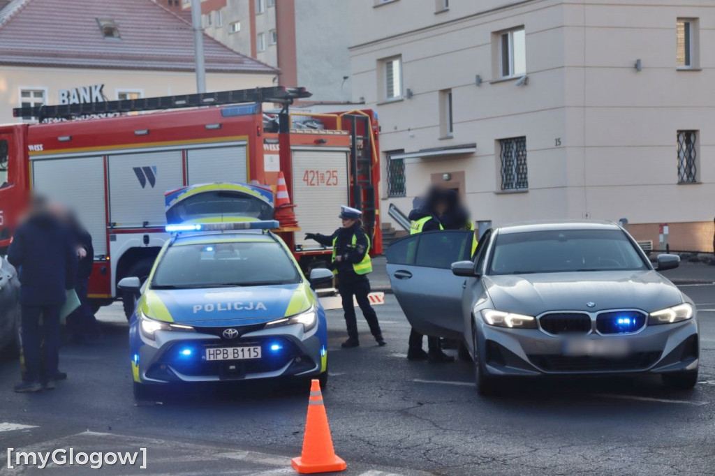 Kolizja BMW z Renault