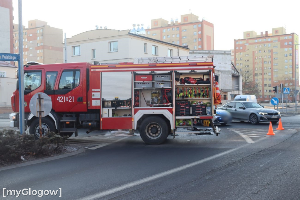 Kolizja BMW z Renault