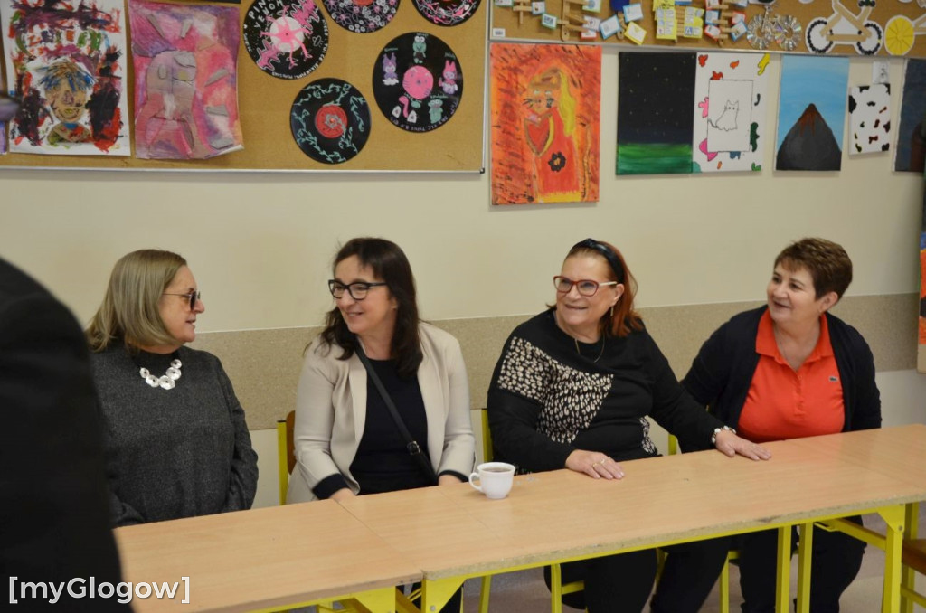 Spotkanie po latach w SP nr 2