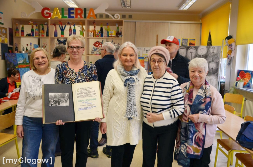 Spotkanie po latach w SP nr 2