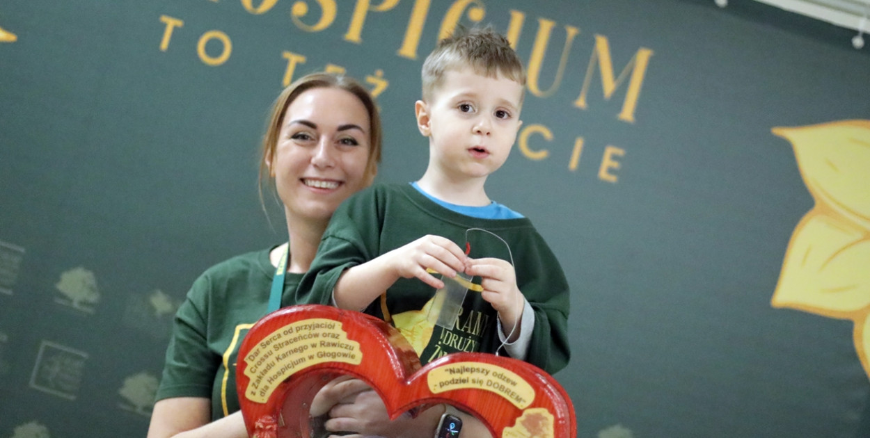 Piękna urodzinowa hala Fundacji Hospicjum Głogowskie