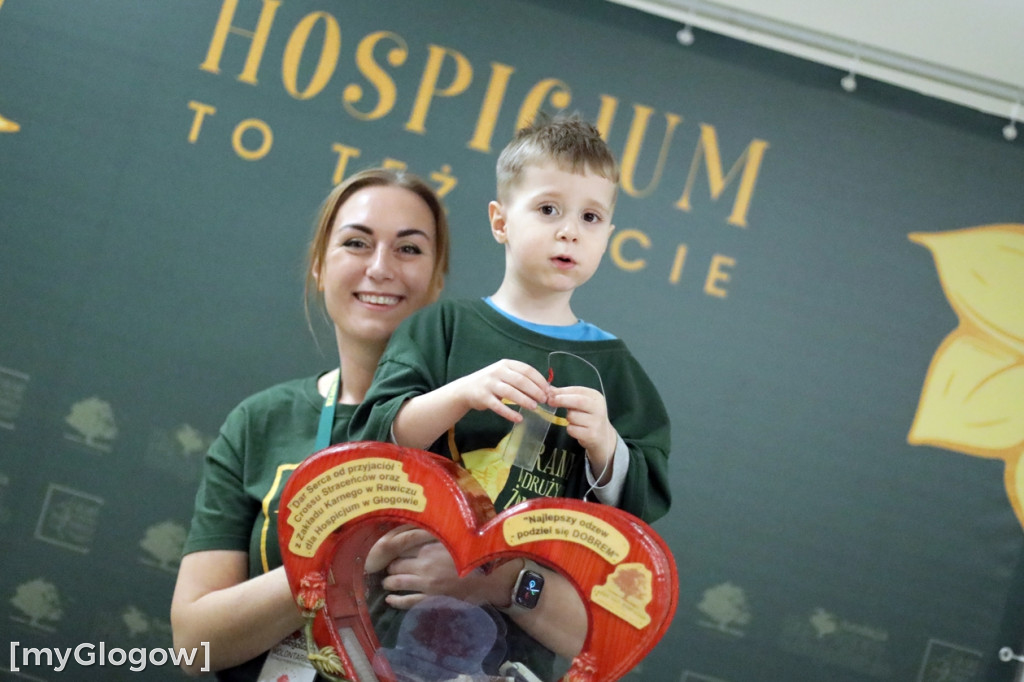 Piękna urodzinowa hala Fundacji Hospicjum Głogowskie