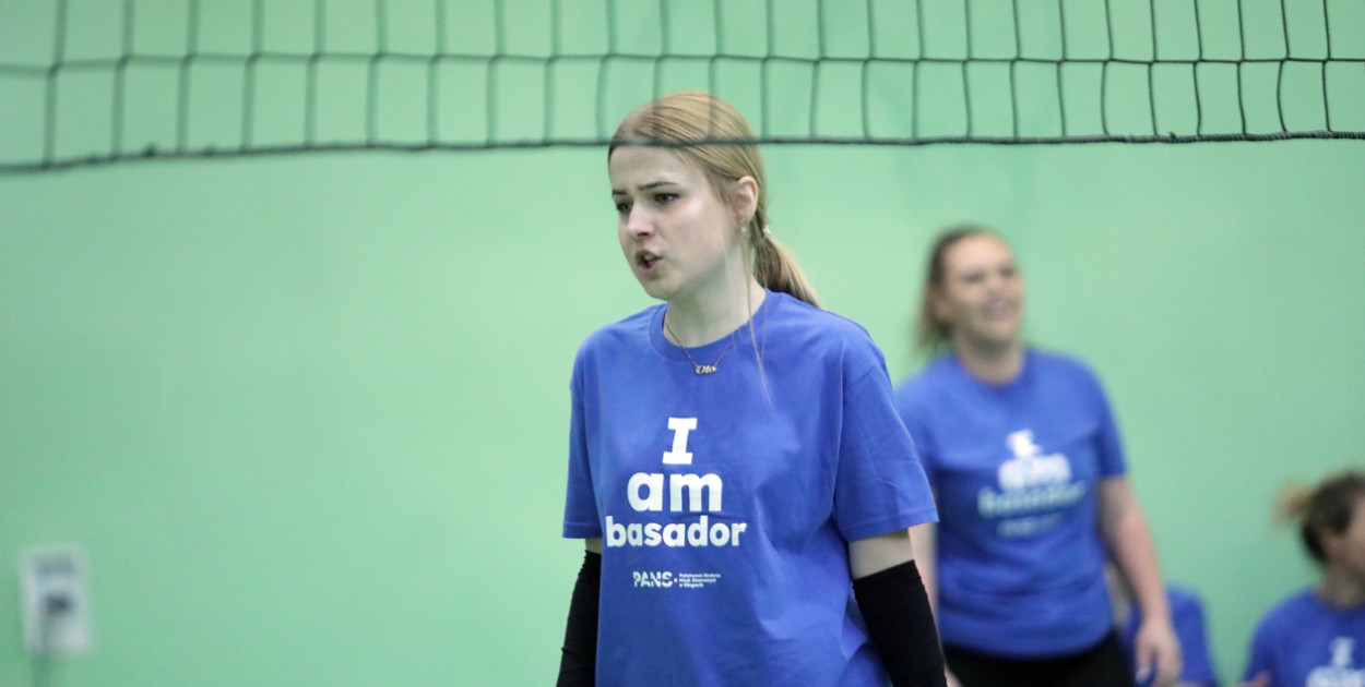 Charytatywny turniej w piłkę siatkową w Głogowie