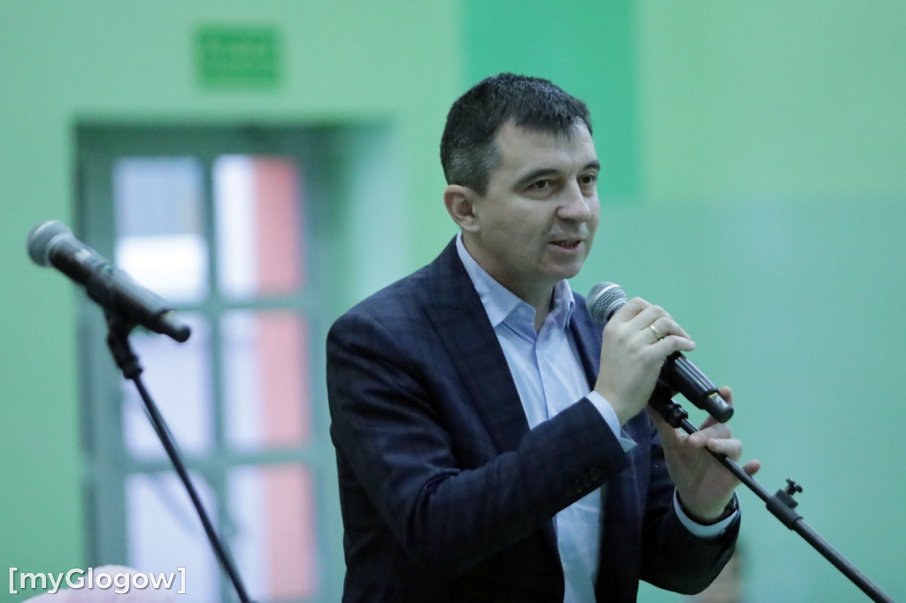 Charytatywny turniej w piłkę siatkową w Głogowie