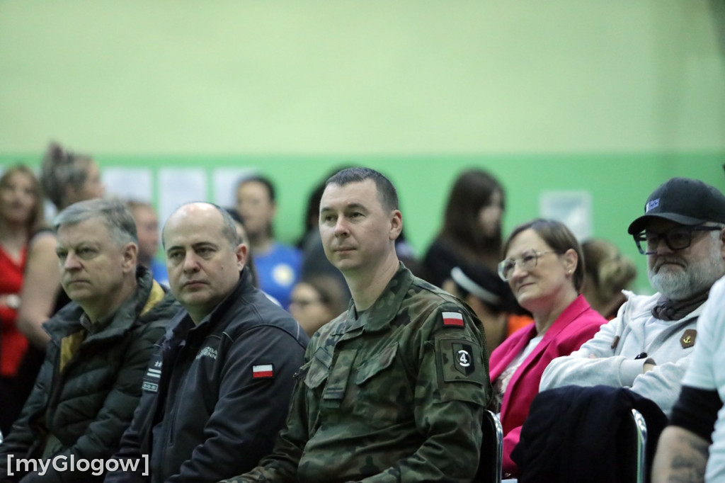 Charytatywny turniej w piłkę siatkową w Głogowie