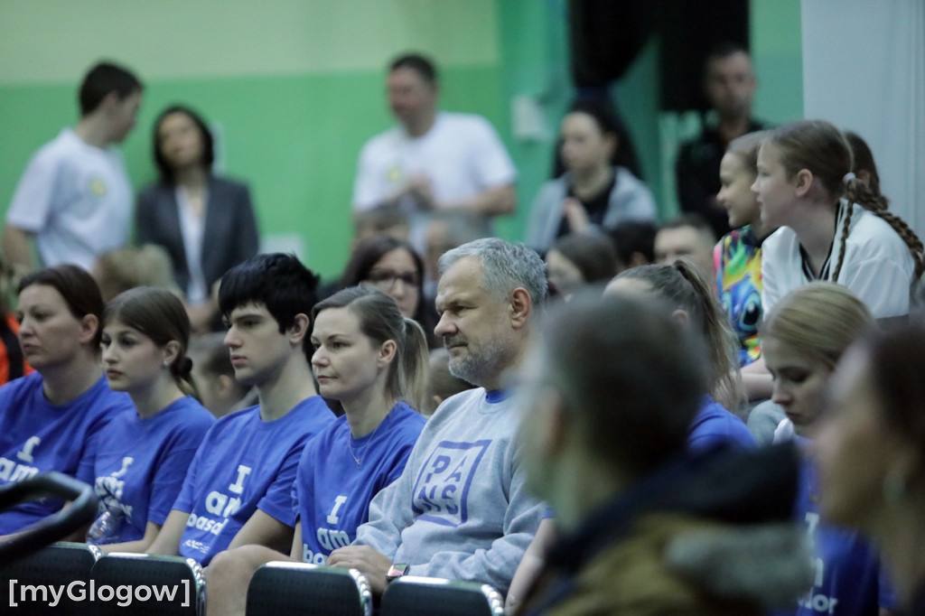 Charytatywny turniej w piłkę siatkową w Głogowie