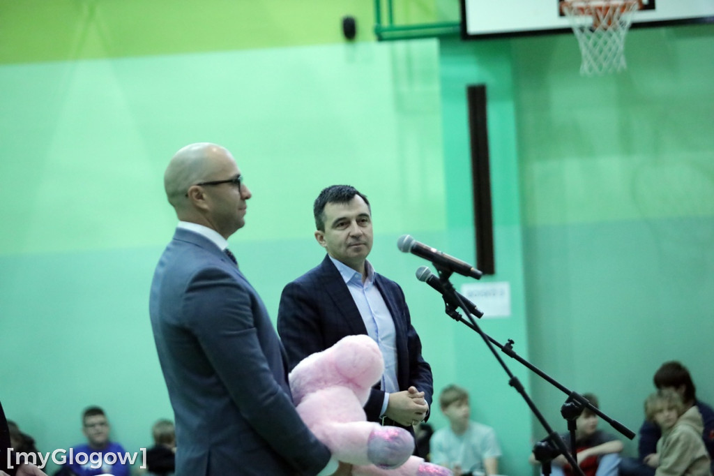 Charytatywny turniej w piłkę siatkową w Głogowie