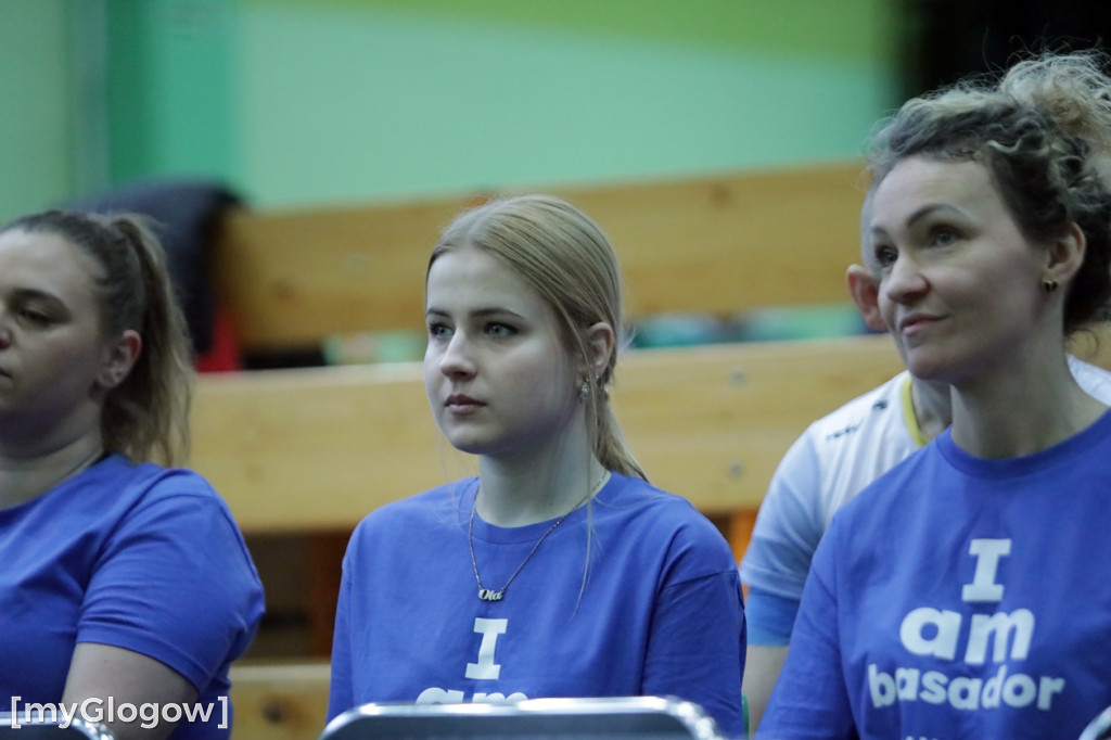 Charytatywny turniej w piłkę siatkową w Głogowie