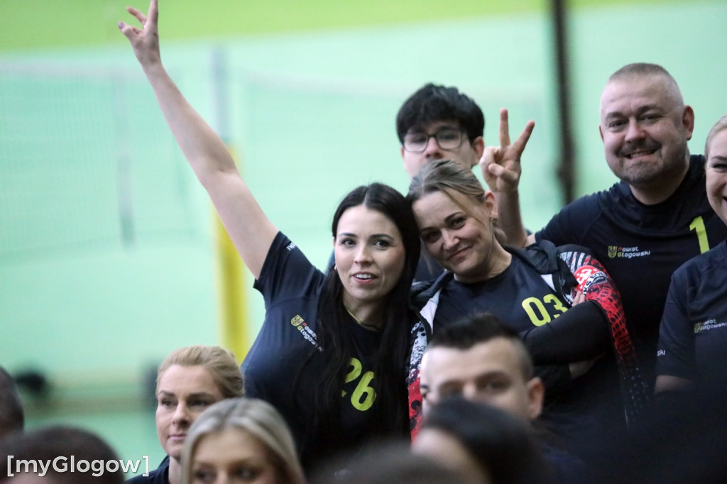 Charytatywny turniej w piłkę siatkową w Głogowie