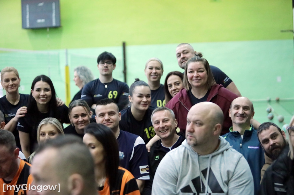 Charytatywny turniej w piłkę siatkową w Głogowie